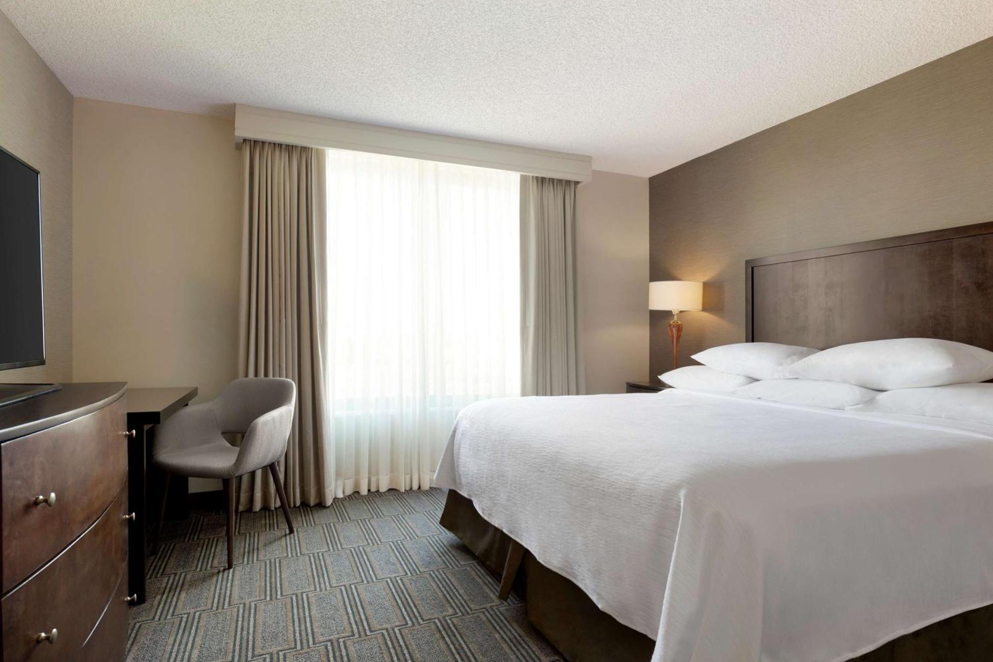 Embassy Suites By Hilton Chicago Lombard Εξωτερικό φωτογραφία