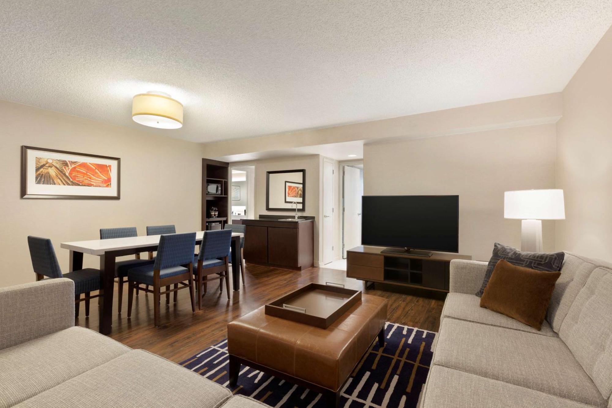 Embassy Suites By Hilton Chicago Lombard Εξωτερικό φωτογραφία