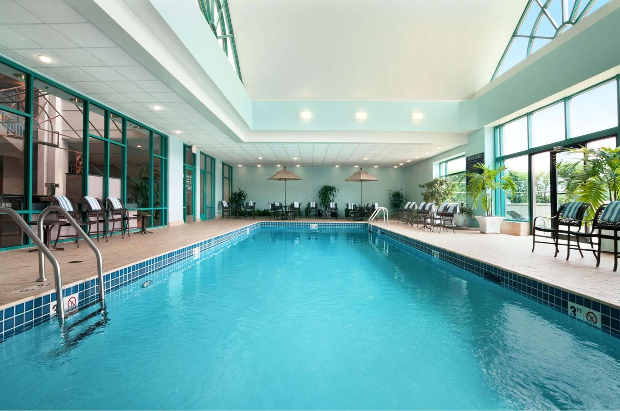 Embassy Suites By Hilton Chicago Lombard Εξωτερικό φωτογραφία
