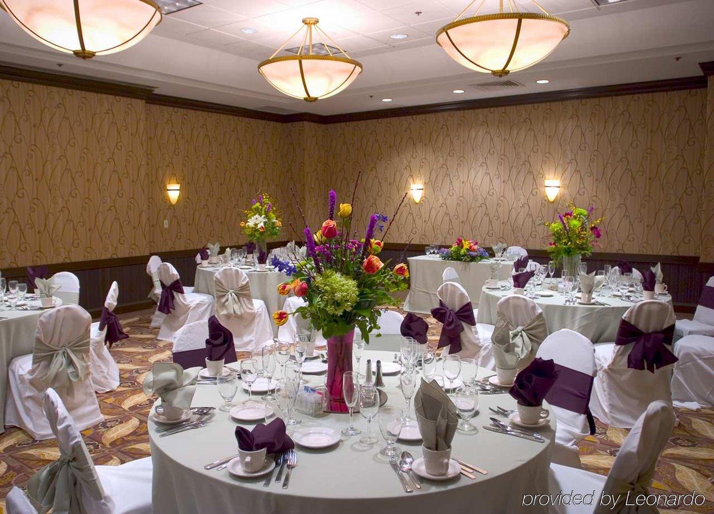 Embassy Suites By Hilton Chicago Lombard Εστιατόριο φωτογραφία